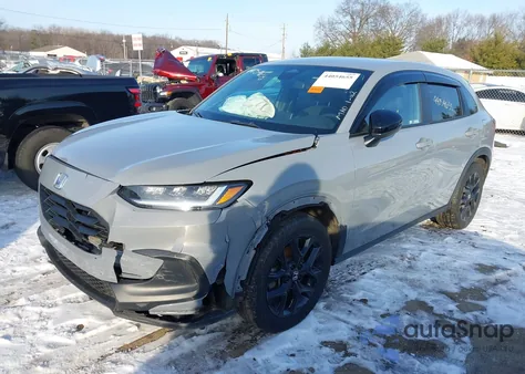 2023 Honda Hr-V Awd Sport z USA, uszkodzony, nr VIN 3CZRZ2H57PM712838